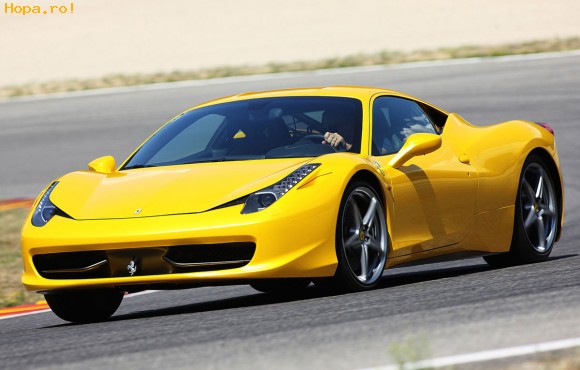 Auto Moto - Ferrari 458 Italia