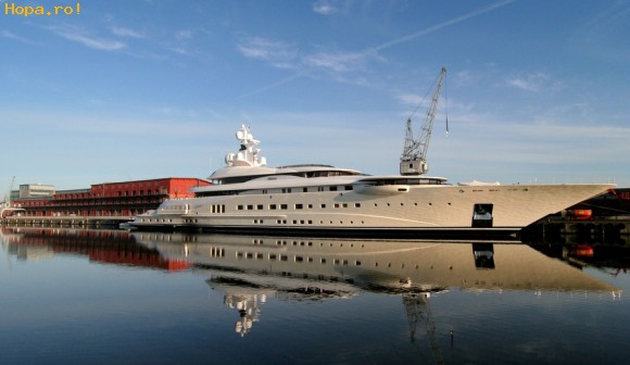 Celebritati - Noul Yacht al lui Abramovich