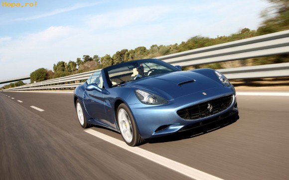 Auto Moto - Ferrari California