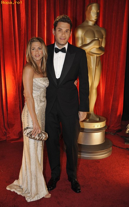 Celebritati - Jennifer Aniston si John Mayer