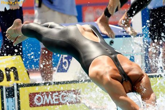 Sexoase - Ricky Berens a inventat costumul de natatie cu vedere la fese