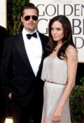 Celebritati - Golden Globes 2009 - Brad Pitt si Angelina Jolie